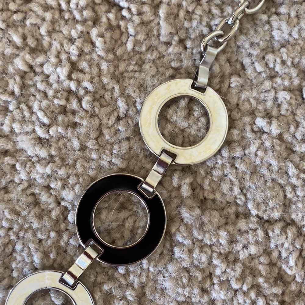 Belt - Picture 2 of 3